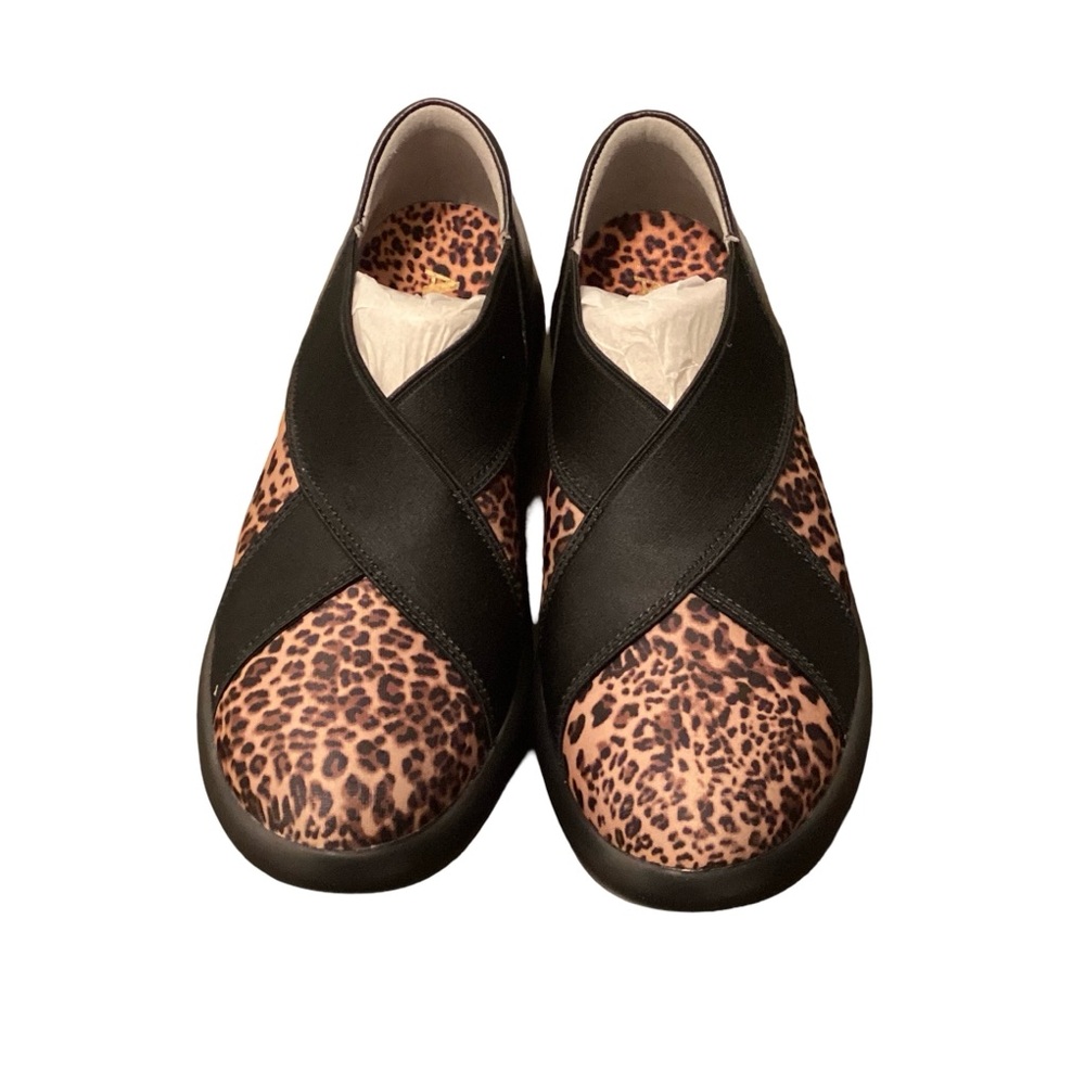 Alegria Evie Leopard Slip-On Shoes Women’s 6 M – 6.5 Comfort Work Shoes